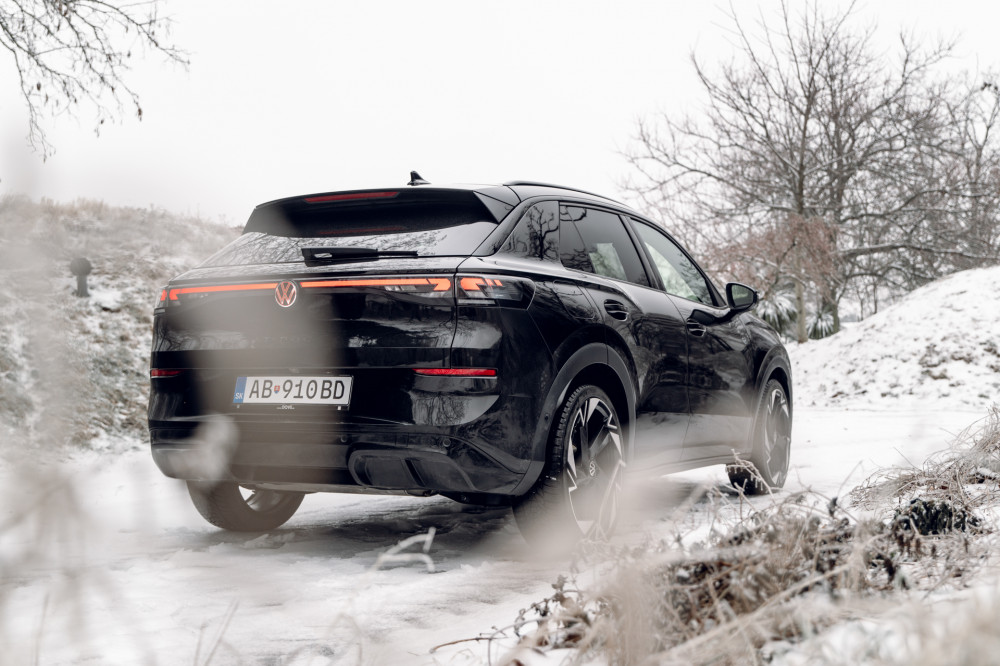 Volkswagen T-Roc R-Line 1,5 eTSI 